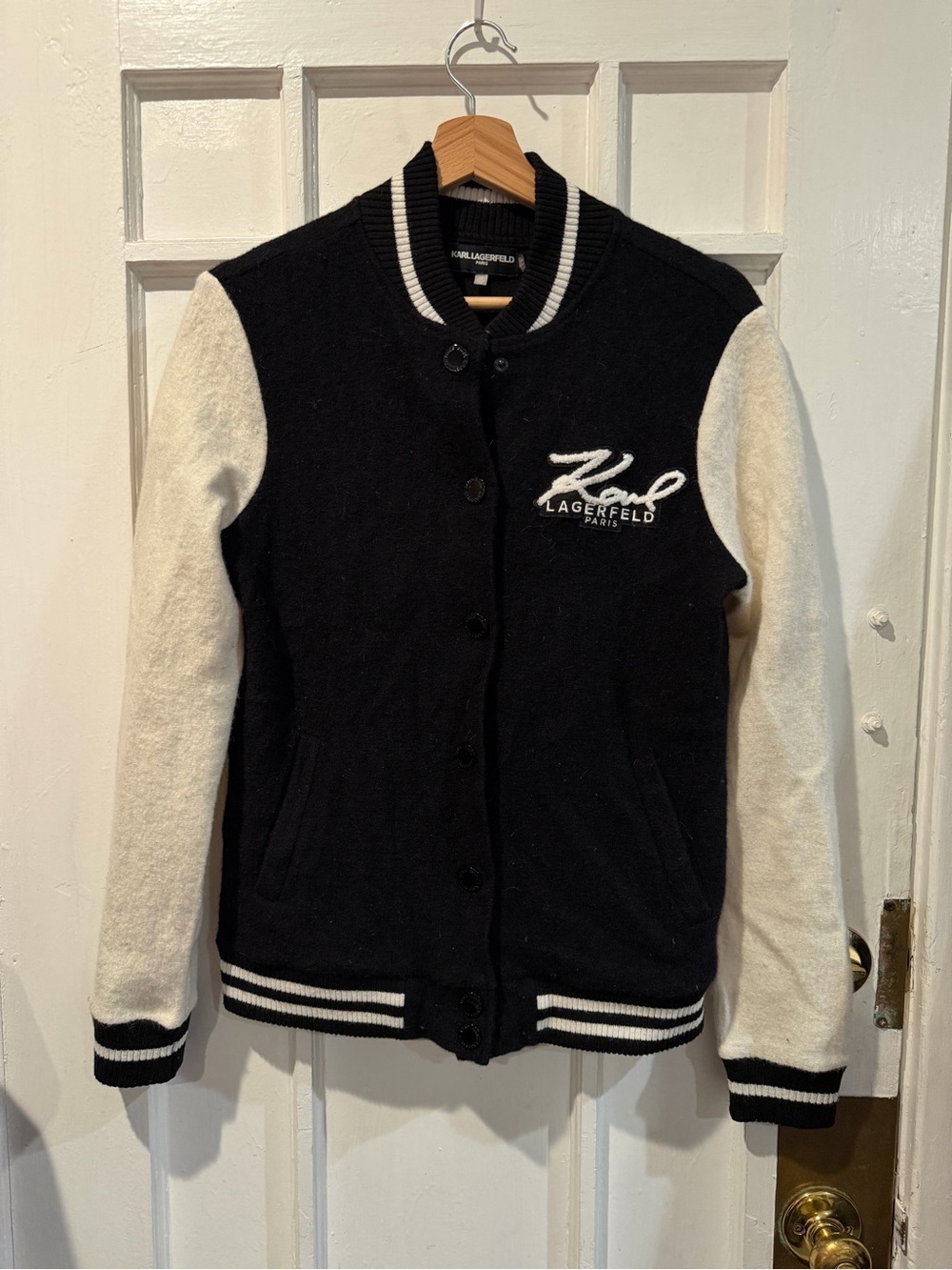 Karl Lagerfeld Black Knit Crew Sweater
